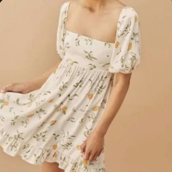 Reformation Dresses & Skirts - Reformation Lemon Print Puff Sleeve Dress | Bristol in Citron
